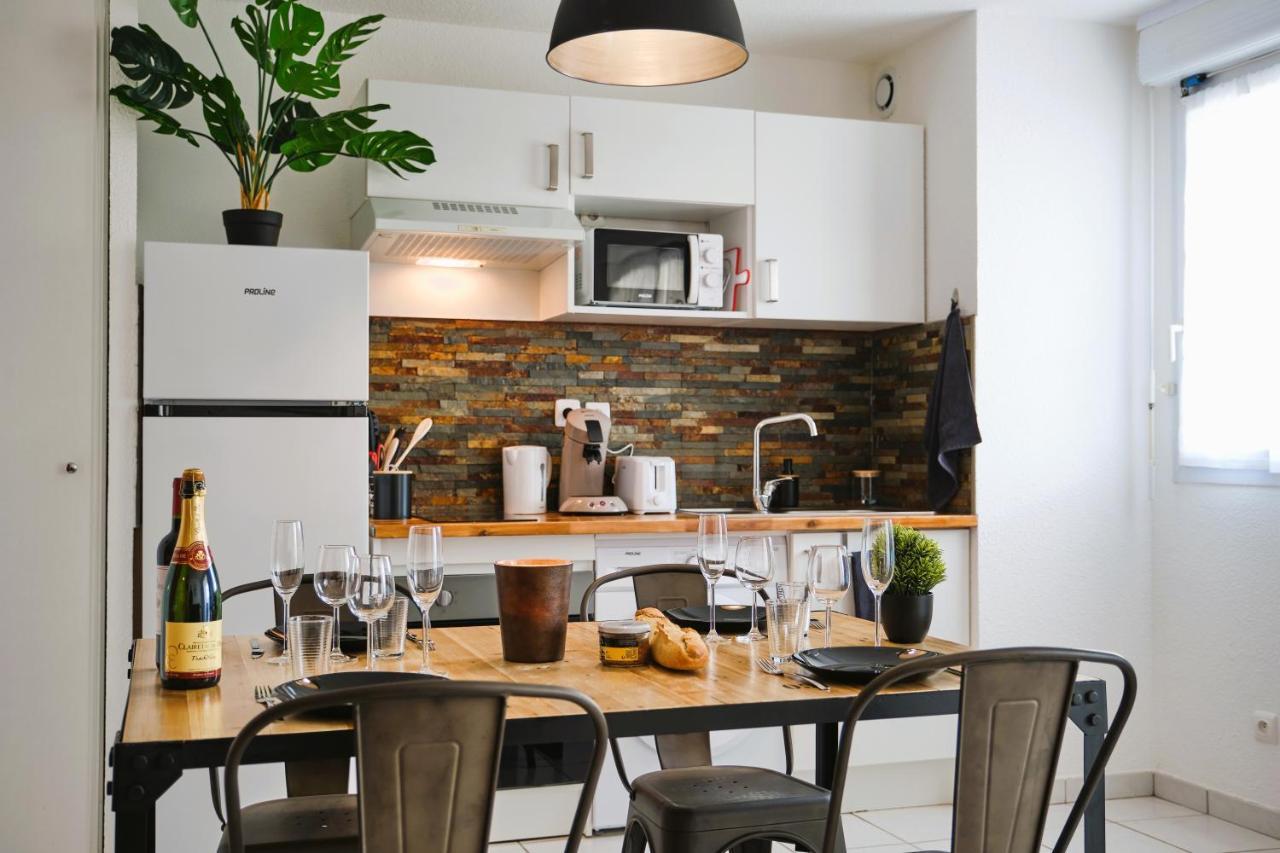 Tout Confort ! Calme, Climatisation, Piscine, Parking Gratuit, Grande Terrasse, Netflix, Wifi Carcassonne Exteriér fotografie